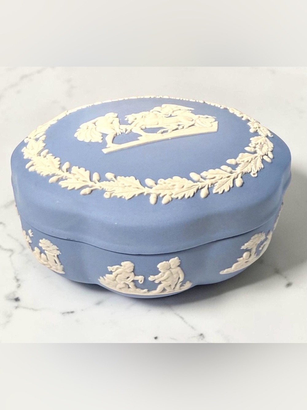 Authentic 1961 Wedgewood Blue Jasperware Trinket Jewelry Box Scalloped Oval Lid